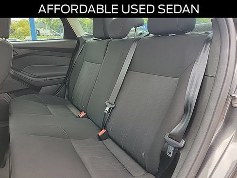 Certified 2018 Ford Focus S FWD image 11