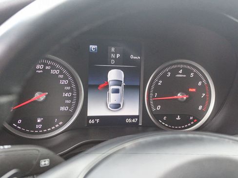 Used 2019 Mercedes-Benz GLC 300 4MATIC Coupe image 25