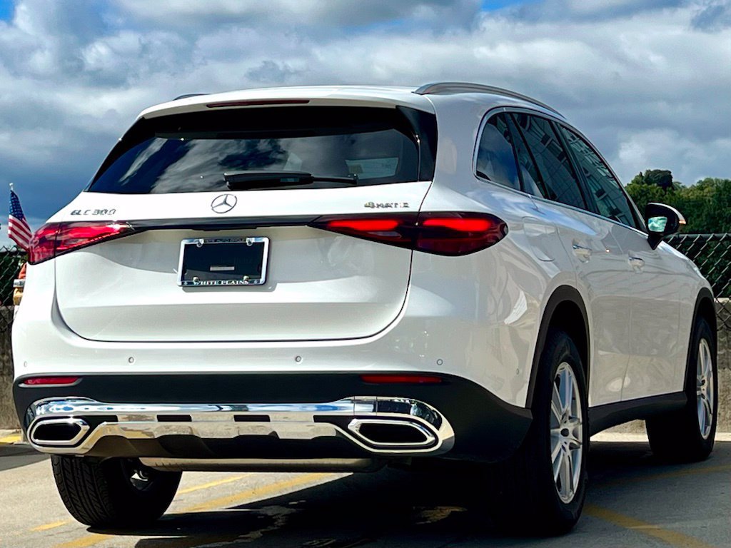 Certified 2026 Mercedes-Benz GLC 300 4MATIC image 6