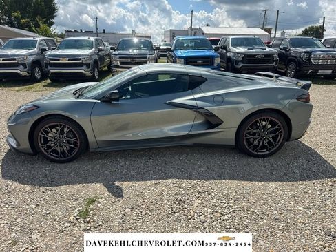 Used 2024 Chevrolet Corvette Stingray Coupe w/ Z51 Performance Package RWD image 2