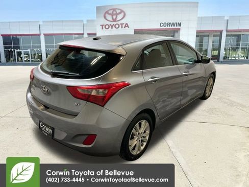 Used 2015 Hyundai Elantra GT image 8