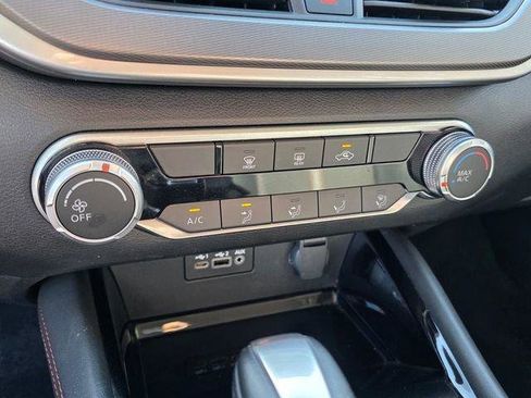 Used 2024 Nissan Altima 2.5 SR image 21