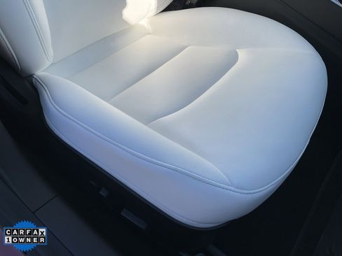 Used 2018 Tesla Model 3 Long Range image 64