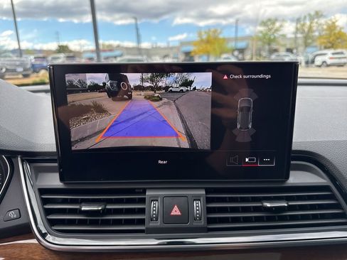 Used 2023 Audi Q5 2.0T Premium w/ Convenience Package image 20