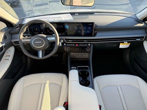 New 2026 Hyundai Sonata SEL FWD image 10