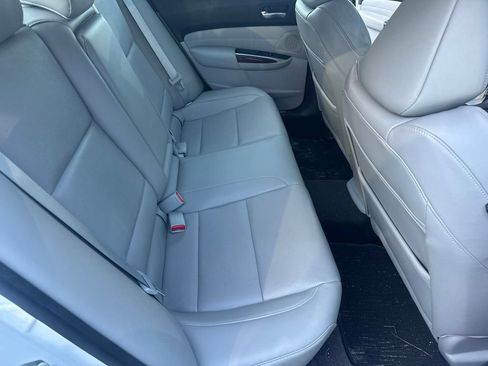 Used 2017 Acura TLX w/ Technology Package FWD image 14