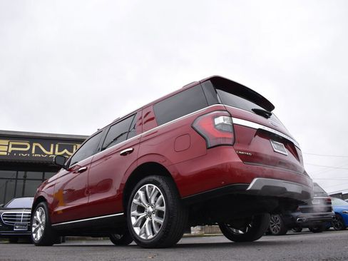 Used 2018 Ford Expedition Limited w/ Equipment Group 302A image 7