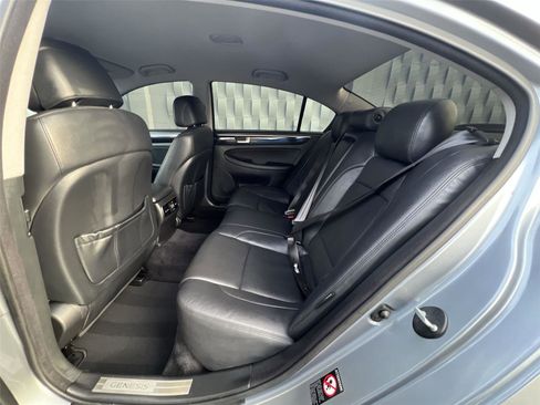 Used 2014 Hyundai Genesis 3.8 image 20