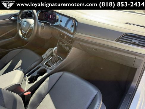 Used 2019 Volkswagen Jetta SEL FWD image 33