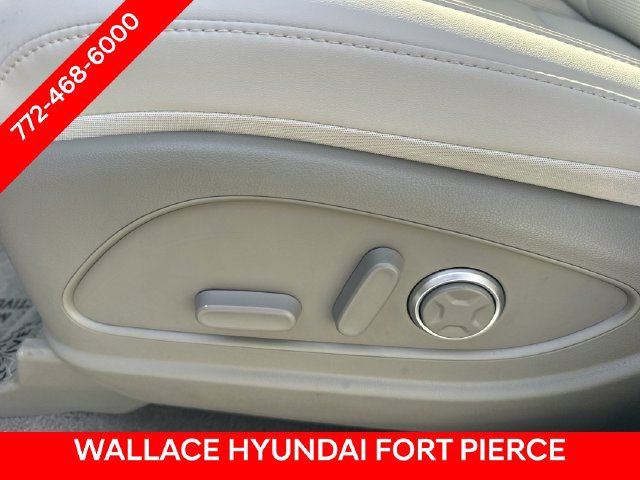 Used 2026 Hyundai Palisade SEL Premium FWD image 16