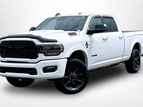 Used 2022 RAM 2500 Limited AWD/4WD image 3