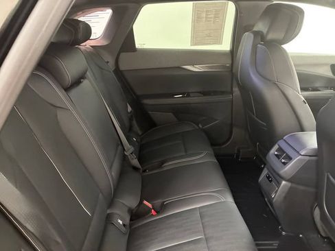 Certified 2025 Cadillac Optiq Luxury 2 w/ LPO, Floor Liner Package AWD/4WD image 16
