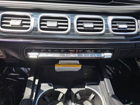 Certified 2025 Mercedes-Benz GLE 350 4MATIC image 31