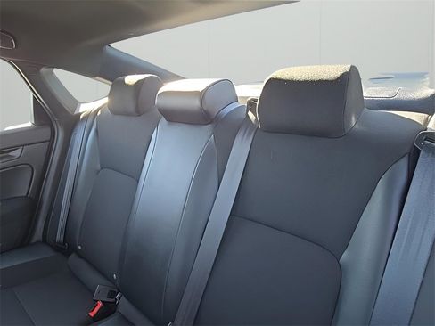 Used 2023 Honda Civic Sport image 13