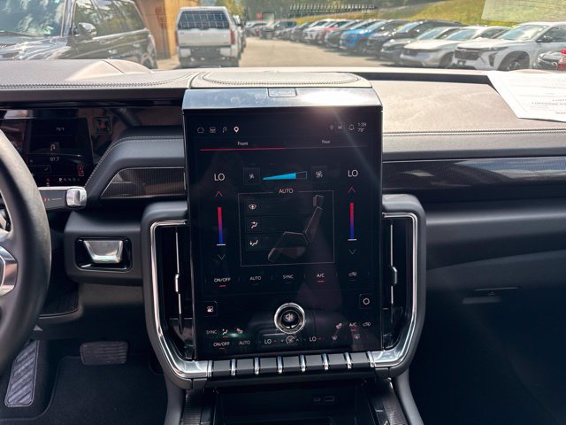 Used 2026 GMC Yukon Elevation AWD/4WD image 27