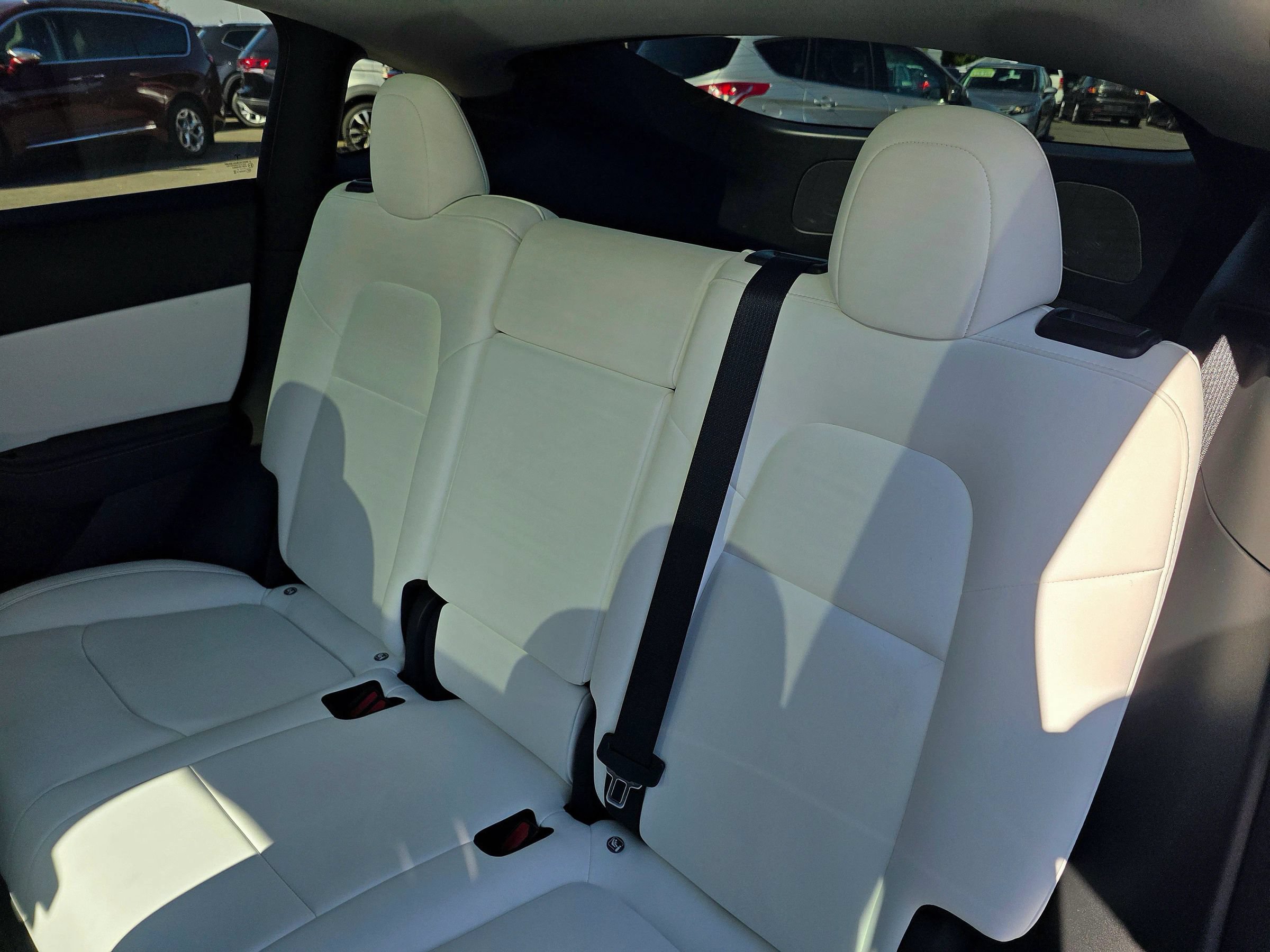 Used 2022 Tesla Model Y Long Range AWD/4WD image 51