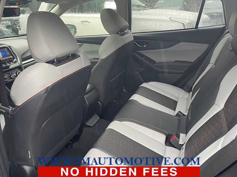 Used 2021 Subaru Crosstrek 2.5i Limited w/ Moonroof Package 1 AWD/4WD image 3