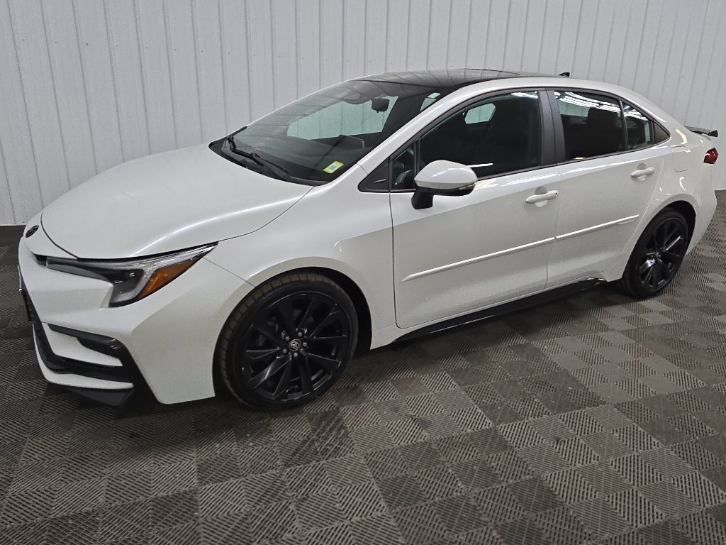 Used 2023 Toyota Corolla XSE FWD image 6