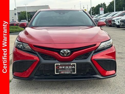 Used 2023 Toyota Camry SE FWD image 10