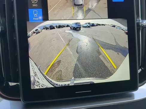 Used 2026 Volvo XC90 B6 Plus w/ Protection Package image 28