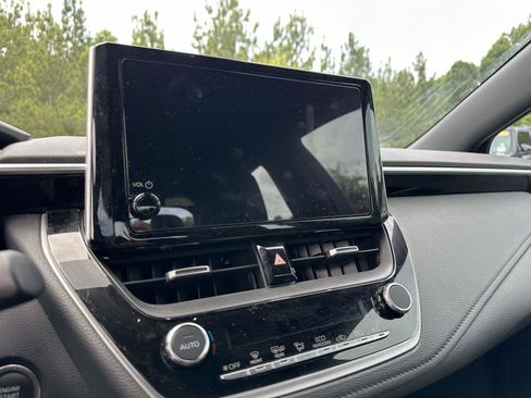 Used 2024 Toyota Corolla XSE FWD image 12