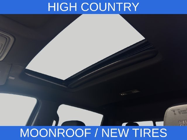 Used 2022 Chevrolet Silverado 3500 High Country w/ Safety Package II AWD/4WD image 17