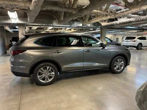 New 2026 Acura MDX SH-AWD image 5