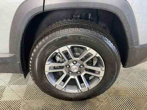 New 2026 GMC Terrain Elevation w/ Technology Package II AWD/4WD image 10