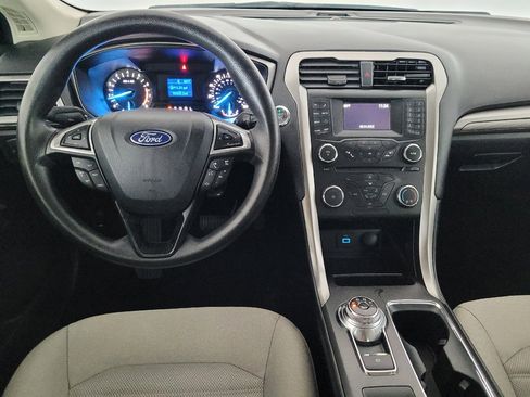 Used 2018 Ford Fusion S FWD image 22