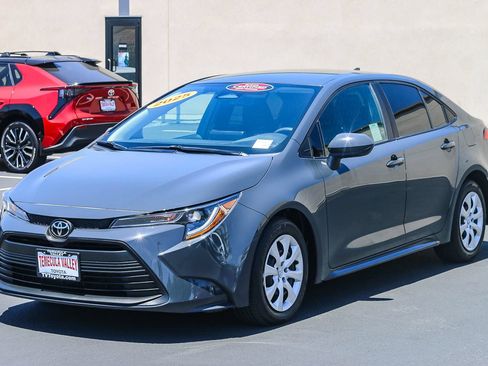 Certified 2025 Toyota Corolla LE FWD image 3