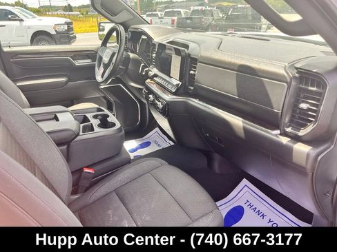 Used 2024 GMC Sierra 1500 SLE w/ X31 Off-Road Package AWD/4WD image 16