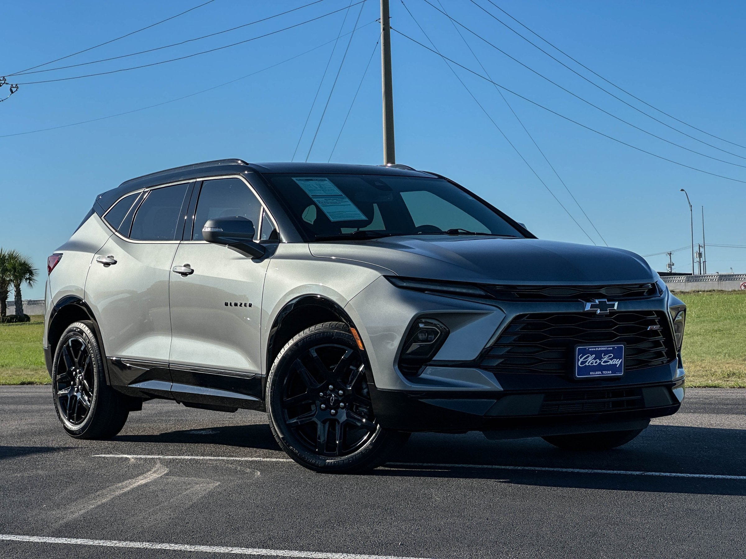 Used 2024 Chevrolet Blazer RS w/ Enhanced Convenience Package FWD image 2