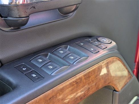 Used 2019 Chevrolet Silverado 2500 High Country w/ Duramax Plus Package image 20