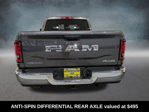 Used 2025 RAM 2500 Big Horn AWD/4WD image 5