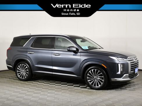 Used 2025 Hyundai Palisade Calligraphy AWD/4WD image 1