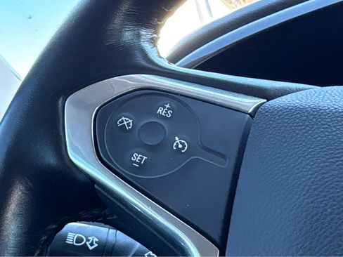 Certified 2021 Chevrolet Traverse LT image 13