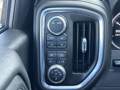 Used 2021 GMC Sierra 1500 Denali w/ Denali Ultimate Package AWD/4WD image 26