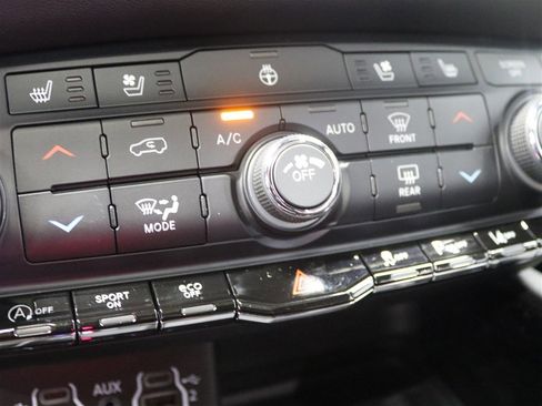 Used 2021 Dodge Durango Citadel image 37