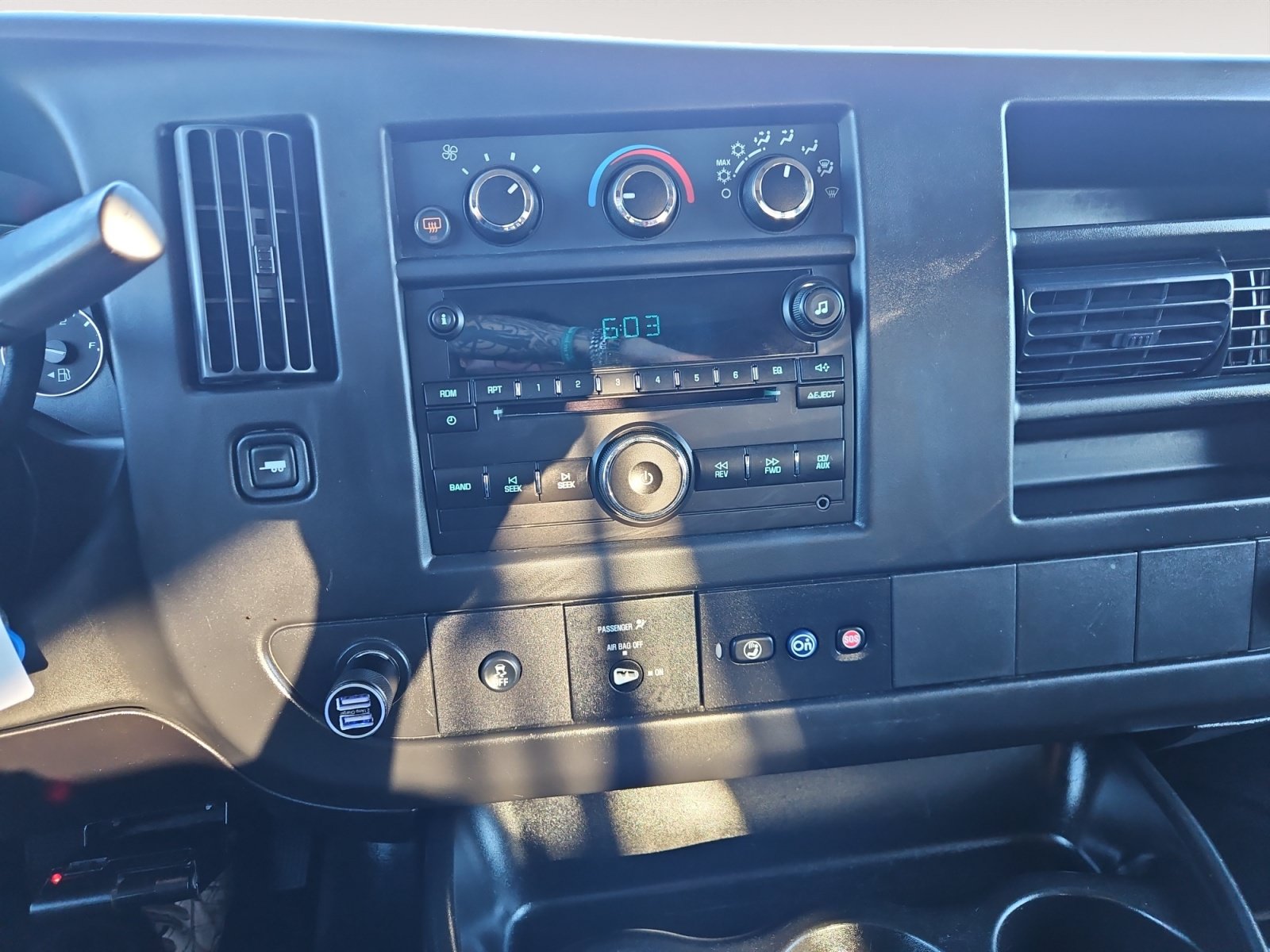 Used 2014 Chevrolet Express 3500 LT w/ LT Preferred Equipment Group RWD image 11