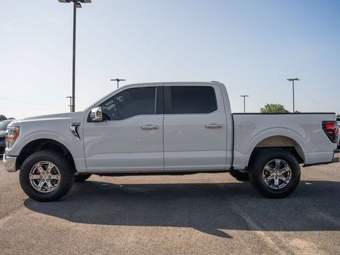 Certified 2021 Ford F150 XLT w/ XTR Package AWD/4WD image 6