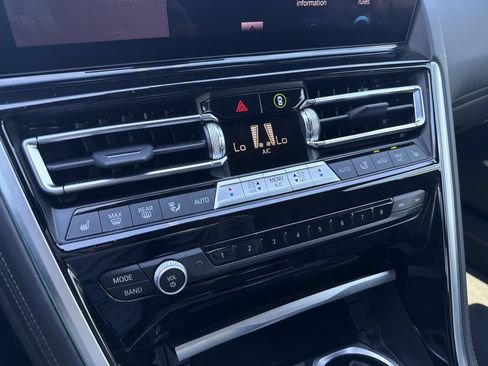 Used 2024 BMW 840i Convertible RWD image 28