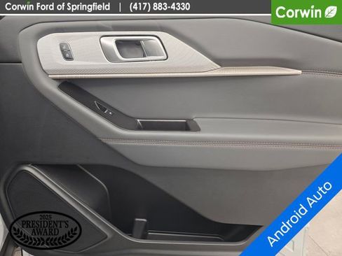 New 2026 Ford Explorer Active AWD/4WD image 12
