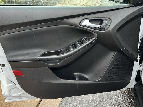 Used 2018 Ford Focus SE image 13