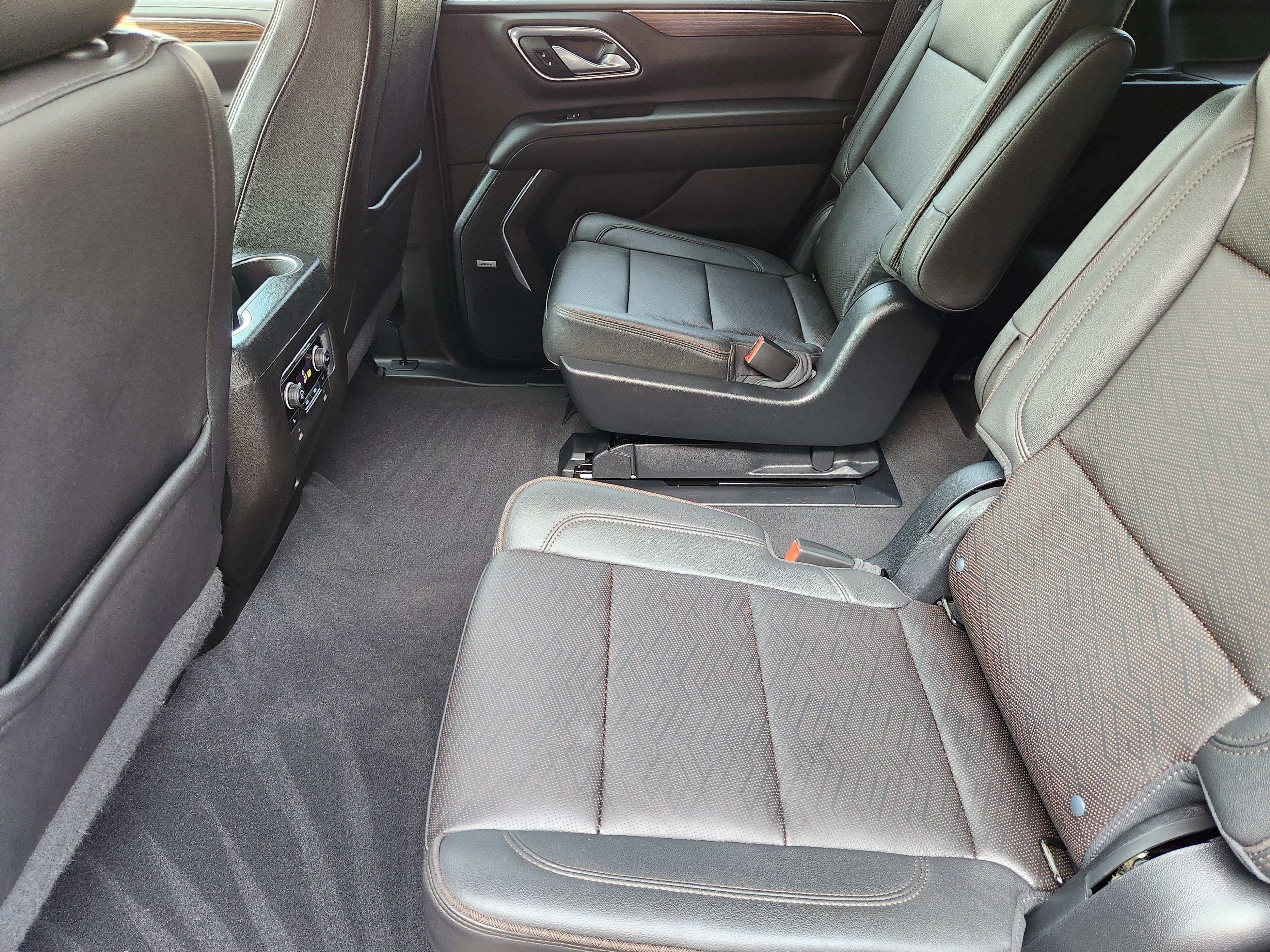 Used 2022 Chevrolet Tahoe High Country AWD/4WD image 30