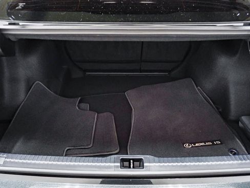 Used 2025 Lexus IS 300 F Sport RWD image 28