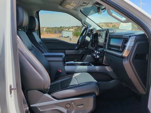 Used 2025 Ford F250 Lariat AWD/4WD image 33