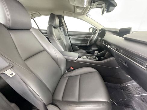 Used 2025 MAZDA MAZDA3 s image 41