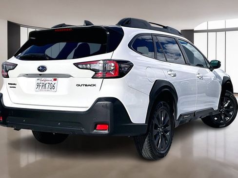Used 2023 Subaru Outback Onyx Edition image 6