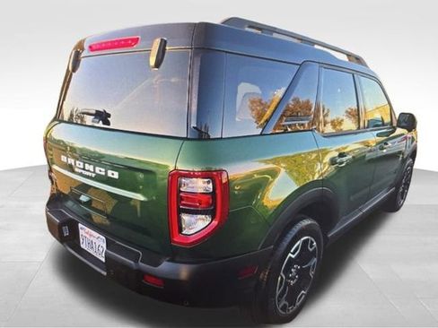 Certified 2025 Ford Bronco Sport Outer Banks w/ Outer Banks Tech Package+ image 2