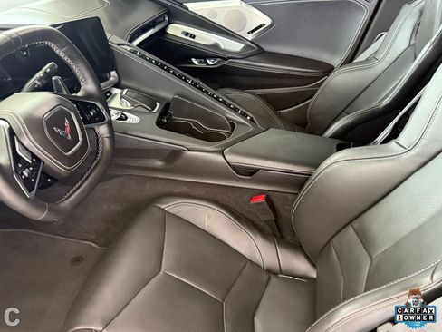 Used 2025 Chevrolet Corvette Stingray Preferred Cpe w/ 2LT RWD image 12